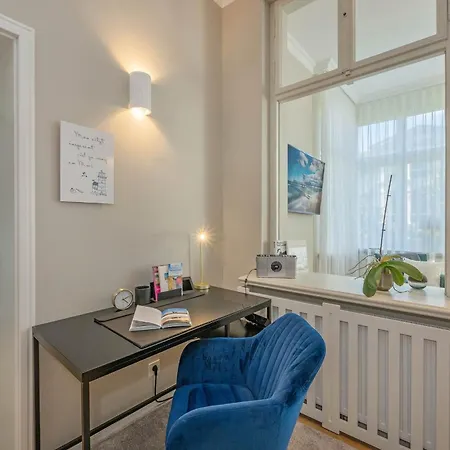 Luise 04 アパート *